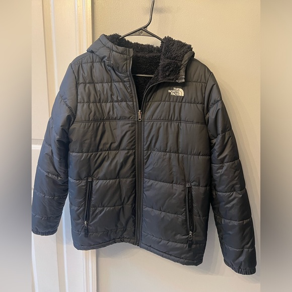 The North Face Black Reversible Puffer Furry Coat - Picture 3 of 4